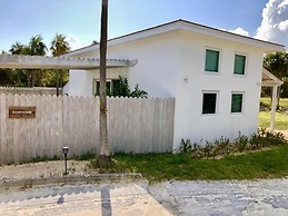 La Bougainvillea Hotel and Villas