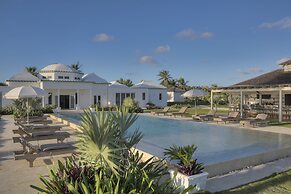 La Bougainvillea Hotel and Villas