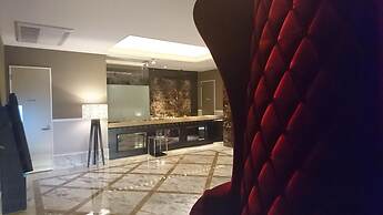 Hotel Times - Adults Only