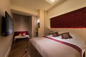 Hotel Times - Adults Only