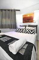 Avi's Suites - 44 Hativat Hanegev