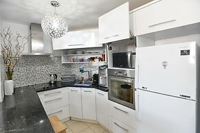 Avi's Suites - 44 Hativat Hanegev