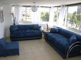 Avi's Suites - 44 Hativat Hanegev