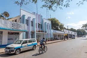 Woodlands Lodge & Tours