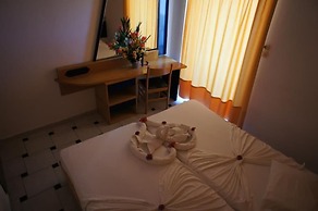 Fili Hotel Apartments
