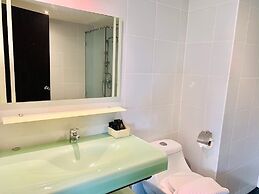 Ocean View Treasure Residence