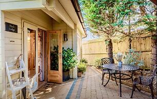 Duck Lodge B&B