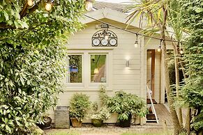 Duck Lodge B&B