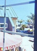 Capitola Hotel