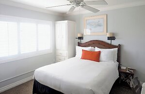 Capitola Hotel