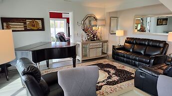 Kingsbay Mansion & Vacation Houses