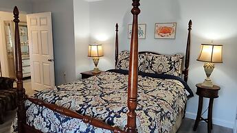 Kingsbay Mansion & Vacation Houses