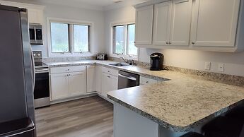 Kingsbay Mansion & Vacation Houses