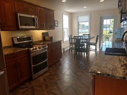 Kingsbay Mansion & Vacation Houses