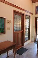 Coles Bay Vacation Retreat