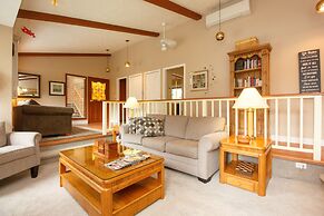 Coles Bay Vacation Retreat