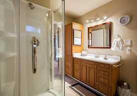 Coles Bay Vacation Retreat