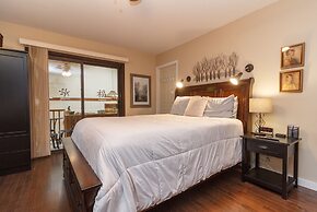 Coles Bay Vacation Retreat