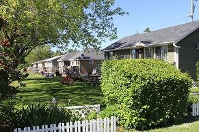Avonlea Cottages