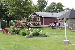 Avonlea Cottages