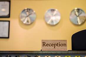 Beach Grand & Spa Premium