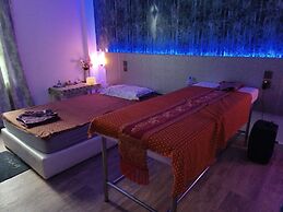 Beach Grand & Spa Premium