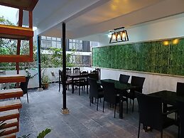 Beach Grand & Spa Premium