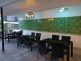 Beach Grand & Spa Premium