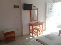 Nikolas Naousa Guesthouse