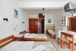 Nikolas Naousa Guesthouse