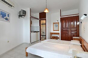 Nikolas Naousa Guesthouse