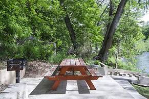 Gruene Reservations at the Village