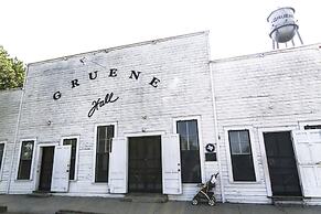 Gruene Reservations at the Village