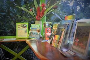 Pachamama Jungle River Lodge