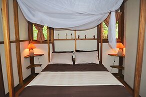 Pachamama Jungle River Lodge