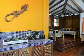 Pachamama Jungle River Lodge