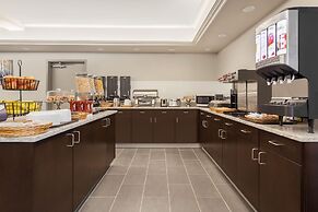 Ramada by Wyndham Grassland