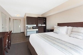 Ramada by Wyndham Grassland