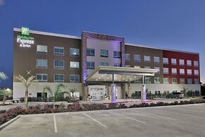 Holiday Inn Express & Suites Houston East - Beltway 8 by IHG