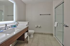Holiday Inn Express & Suites Houston East - Beltway 8 by IHG