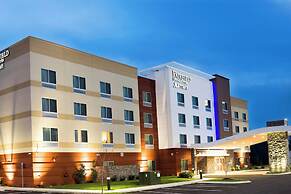 Fairfield Inn & Suites by Marriott Dickson