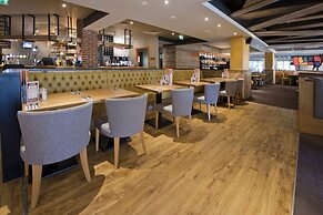 Premier Inn Cirencester