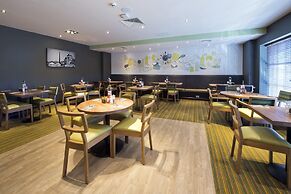 Premier Inn Lewes Town Centre