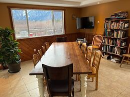 Similkameen Wild Resort & Winery