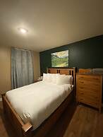 Similkameen Wild Resort & Winery