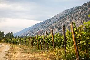 Similkameen Wild Resort & Winery