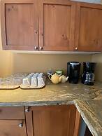 Similkameen Wild Resort & Winery