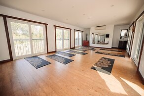 Similkameen Wild Resort & Winery