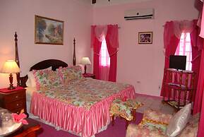 PinkHibiscus Guest House