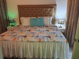 PinkHibiscus Guest House